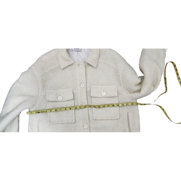 Danielle Guizio OVERSIZED SHERPA BUTTON-UP JACKET CREAM Size S - Picture 12 of 14